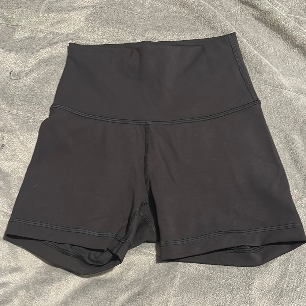 Lululemon black shorts